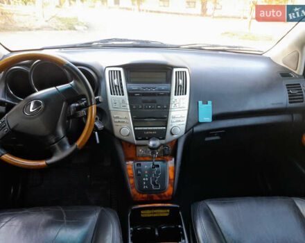 Лексус РХ, объемом двигателя 3.5 л и пробегом 335 тыс. км за 8800 $, фото 6 на Automoto.ua