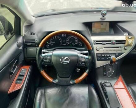 Лексус РХ, объемом двигателя 0 л и пробегом 210 тыс. км за 13990 $, фото 26 на Automoto.ua