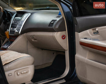 Лексус РХ, объемом двигателя 3.5 л и пробегом 278 тыс. км за 12000 $, фото 22 на Automoto.ua