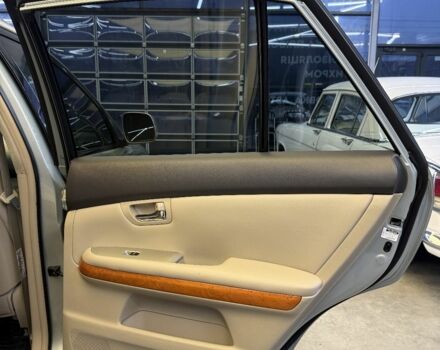 Лексус РХ, об'ємом двигуна 0 л та пробігом 217 тис. км за 13500 $, фото 18 на Automoto.ua