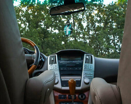 Лексус РХ, объемом двигателя 3.5 л и пробегом 278 тыс. км за 12000 $, фото 15 на Automoto.ua