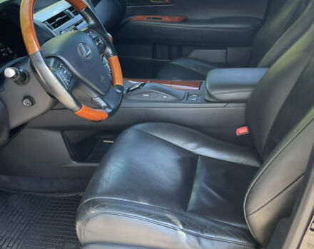 Лексус РХ, объемом двигателя 3.5 л и пробегом 183 тыс. км за 18000 $, фото 7 на Automoto.ua