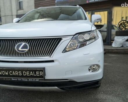 Лексус РХ, объемом двигателя 0 л и пробегом 141 тыс. км за 18500 $, фото 7 на Automoto.ua