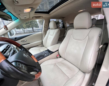Лексус РХ, объемом двигателя 3.5 л и пробегом 136 тыс. км за 15777 $, фото 9 на Automoto.ua