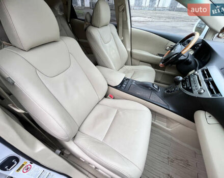 Лексус РХ, объемом двигателя 3.5 л и пробегом 136 тыс. км за 15777 $, фото 17 на Automoto.ua