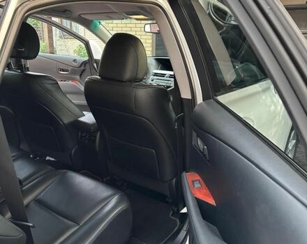 Лексус РХ, объемом двигателя 3.46 л и пробегом 137 тыс. км за 18000 $, фото 7 на Automoto.ua