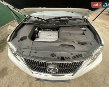 Лексус РХ, объемом двигателя 3.46 л и пробегом 230 тыс. км за 21500 $, фото 12 на Automoto.ua