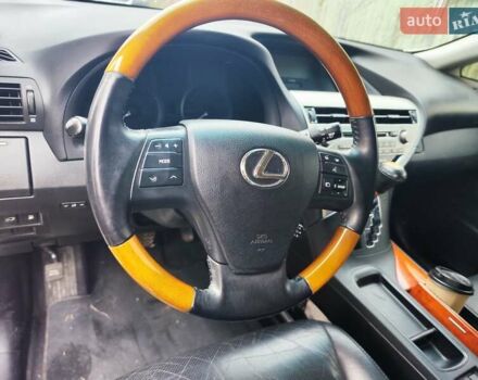 Лексус РХ, объемом двигателя 3.5 л и пробегом 200 тыс. км за 16000 $, фото 9 на Automoto.ua