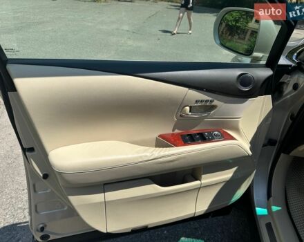 Лексус РХ, об'ємом двигуна 3.5 л та пробігом 290 тис. км за 14500 $, фото 12 на Automoto.ua