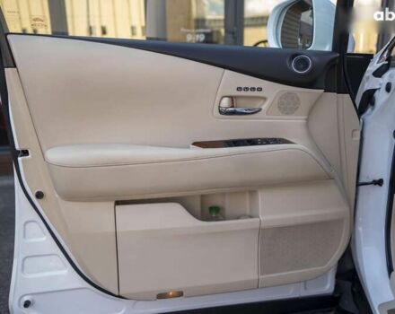 Лексус РХ, объемом двигателя 3.5 л и пробегом 202 тыс. км за 18500 $, фото 17 на Automoto.ua