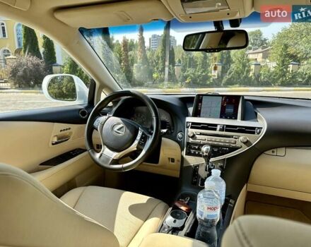 Лексус РХ, об'ємом двигуна 2.67 л та пробігом 228 тис. км за 21000 $, фото 12 на Automoto.ua