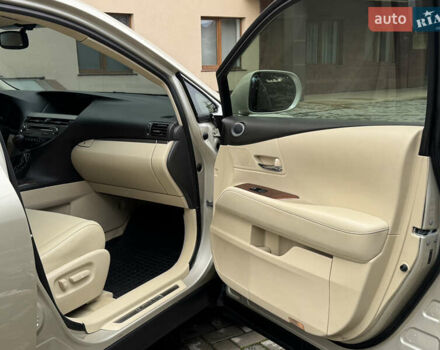 Лексус РХ, об'ємом двигуна 3.46 л та пробігом 126 тис. км за 21900 $, фото 32 на Automoto.ua