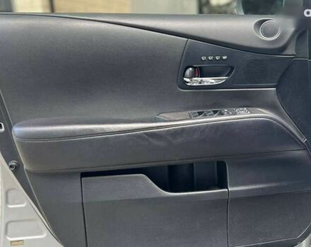 Лексус РХ, объемом двигателя 3.5 л и пробегом 175 тыс. км за 17900 $, фото 7 на Automoto.ua