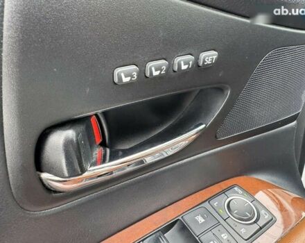 Лексус РХ, объемом двигателя 3.5 л и пробегом 333 тыс. км за 18990 $, фото 12 на Automoto.ua