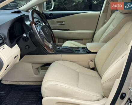 Лексус РХ, об'ємом двигуна 3.46 л та пробігом 126 тис. км за 21900 $, фото 19 на Automoto.ua