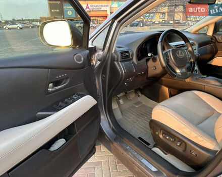 Лексус РХ, объемом двигателя 3.46 л и пробегом 116 тыс. км за 23500 $, фото 5 на Automoto.ua