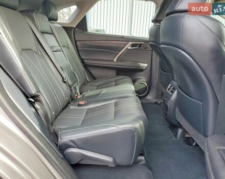 Лексус РХ, об'ємом двигуна 3.46 л та пробігом 101 тис. км за 13000 $, фото 9 на Automoto.ua