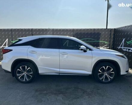 Лексус РХ, объемом двигателя 2 л и пробегом 69 тыс. км за 33500 $, фото 5 на Automoto.ua