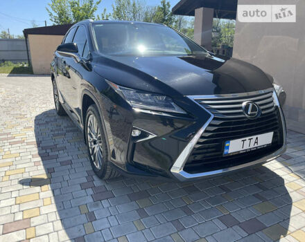 Лексус РХ, объемом двигателя 2 л и пробегом 81 тыс. км за 30300 $, фото 22 на Automoto.ua