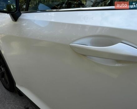 Лексус РХ, объемом двигателя 2 л и пробегом 90 тыс. км за 32500 $, фото 10 на Automoto.ua