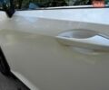 Лексус РХ, объемом двигателя 2 л и пробегом 90 тыс. км за 32500 $, фото 10 на Automoto.ua