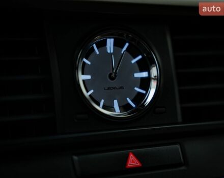 Лексус РХ, объемом двигателя 2 л и пробегом 151 тыс. км за 27895 $, фото 19 на Automoto.ua