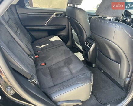 Лексус РХ, объемом двигателя 2 л и пробегом 81 тыс. км за 30300 $, фото 11 на Automoto.ua