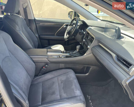 Лексус РХ, объемом двигателя 2 л и пробегом 81 тыс. км за 30300 $, фото 12 на Automoto.ua