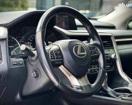 Лексус РХ, объемом двигателя 2 л и пробегом 112 тыс. км за 33500 $, фото 29 на Automoto.ua