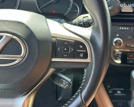 Лексус РХ, объемом двигателя 2 л и пробегом 110 тыс. км за 32990 $, фото 23 на Automoto.ua
