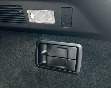 Лексус РХ, объемом двигателя 2 л и пробегом 105 тыс. км за 31000 $, фото 9 на Automoto.ua