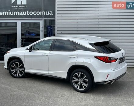 Лексус РХ, объемом двигателя 2 л и пробегом 135 тыс. км за 33000 $, фото 2 на Automoto.ua