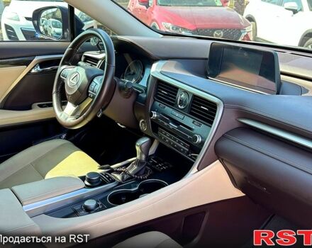 Лексус РХ, об'ємом двигуна 20 л та пробігом 74 тис. км за 41500 $, фото 7 на Automoto.ua