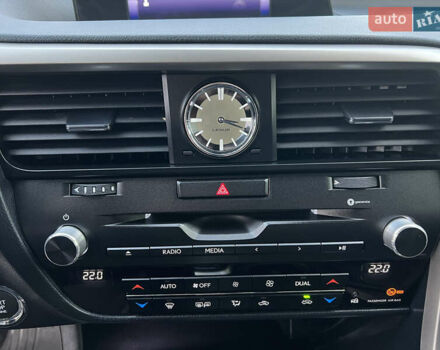 Лексус РХ, объемом двигателя 2 л и пробегом 105 тыс. км за 31000 $, фото 16 на Automoto.ua