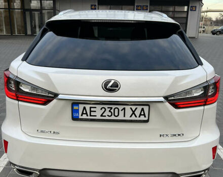 Лексус РХ, объемом двигателя 2 л и пробегом 105 тыс. км за 31000 $, фото 7 на Automoto.ua