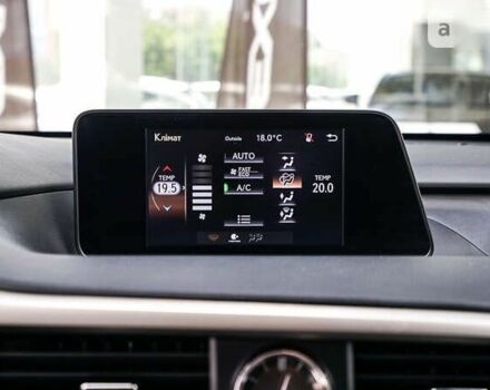 Лексус РХ, объемом двигателя 2 л и пробегом 88 тыс. км за 33586 $, фото 23 на Automoto.ua