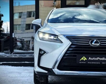 Лексус РХ, объемом двигателя 2 л и пробегом 112 тыс. км за 33500 $, фото 6 на Automoto.ua