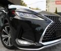 Лексус РХ, объемом двигателя 2 л и пробегом 185 тыс. км за 37500 $, фото 13 на Automoto.ua