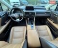 Лексус РХ, объемом двигателя 2 л и пробегом 115 тыс. км за 32500 $, фото 10 на Automoto.ua