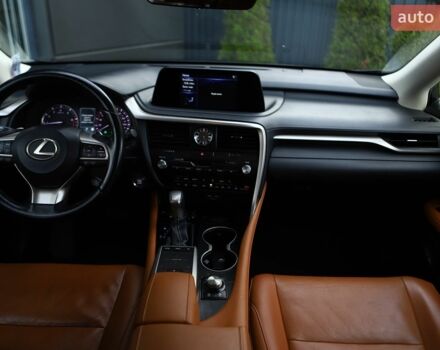 Лексус РХ, объемом двигателя 2 л и пробегом 185 тыс. км за 37500 $, фото 52 на Automoto.ua