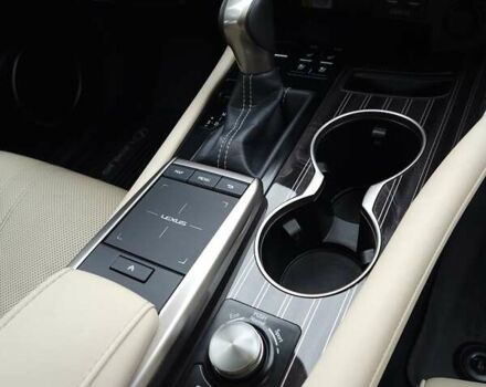 Лексус РХ, объемом двигателя 3.5 л и пробегом 30 тыс. км за 64500 $, фото 21 на Automoto.ua