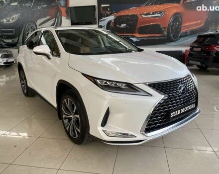 Лексус РХ, объемом двигателя 2 л и пробегом 4 тыс. км за 55900 $, фото 1 на Automoto.ua