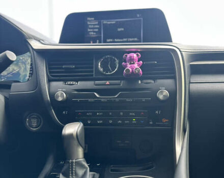 Лексус РХ 2021 в Днепре (Днепропетровске) на Automoto.ua Лексус РХ, объемом двигателя 2 л и пробегом 75 тыс. км за 44500 $, фото 12 на Automoto.ua
