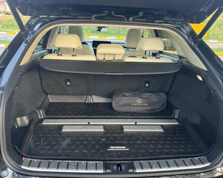 Лексус РХ, объемом двигателя 3.5 л и пробегом 65 тыс. км за 51500 $, фото 8 на Automoto.ua