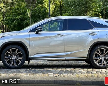 Лексус РХ, об'ємом двигуна 3.5 л та пробігом 61 тис. км за 49999 $, фото 2 на Automoto.ua