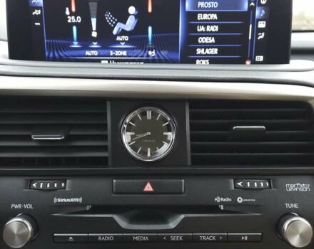 Лексус РХ, объемом двигателя 3.5 л и пробегом 30 тыс. км за 64500 $, фото 4 на Automoto.ua