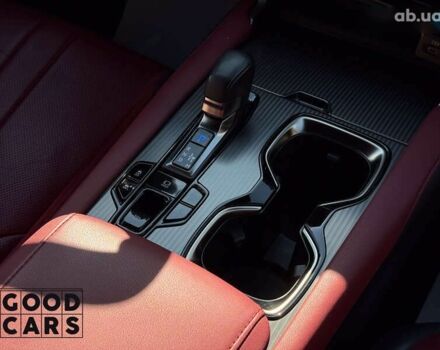 Лексус РХ, объемом двигателя 2.4 л и пробегом 49 тыс. км за 69000 $, фото 24 на Automoto.ua