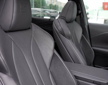 Лексус РХ, объемом двигателя 2.4 л и пробегом 5 тыс. км за 77296 $, фото 16 на Automoto.ua