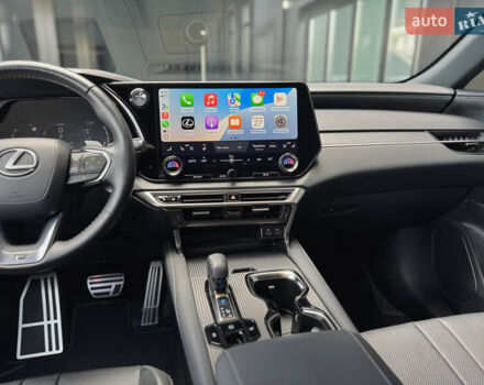 Лексус РХ, объемом двигателя 2.4 л и пробегом 24 тыс. км за 87400 $, фото 24 на Automoto.ua