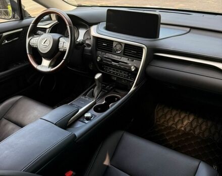 Лексус РХ, объемом двигателя 3.5 л и пробегом 28 тыс. км за 42500 $, фото 13 на Automoto.ua